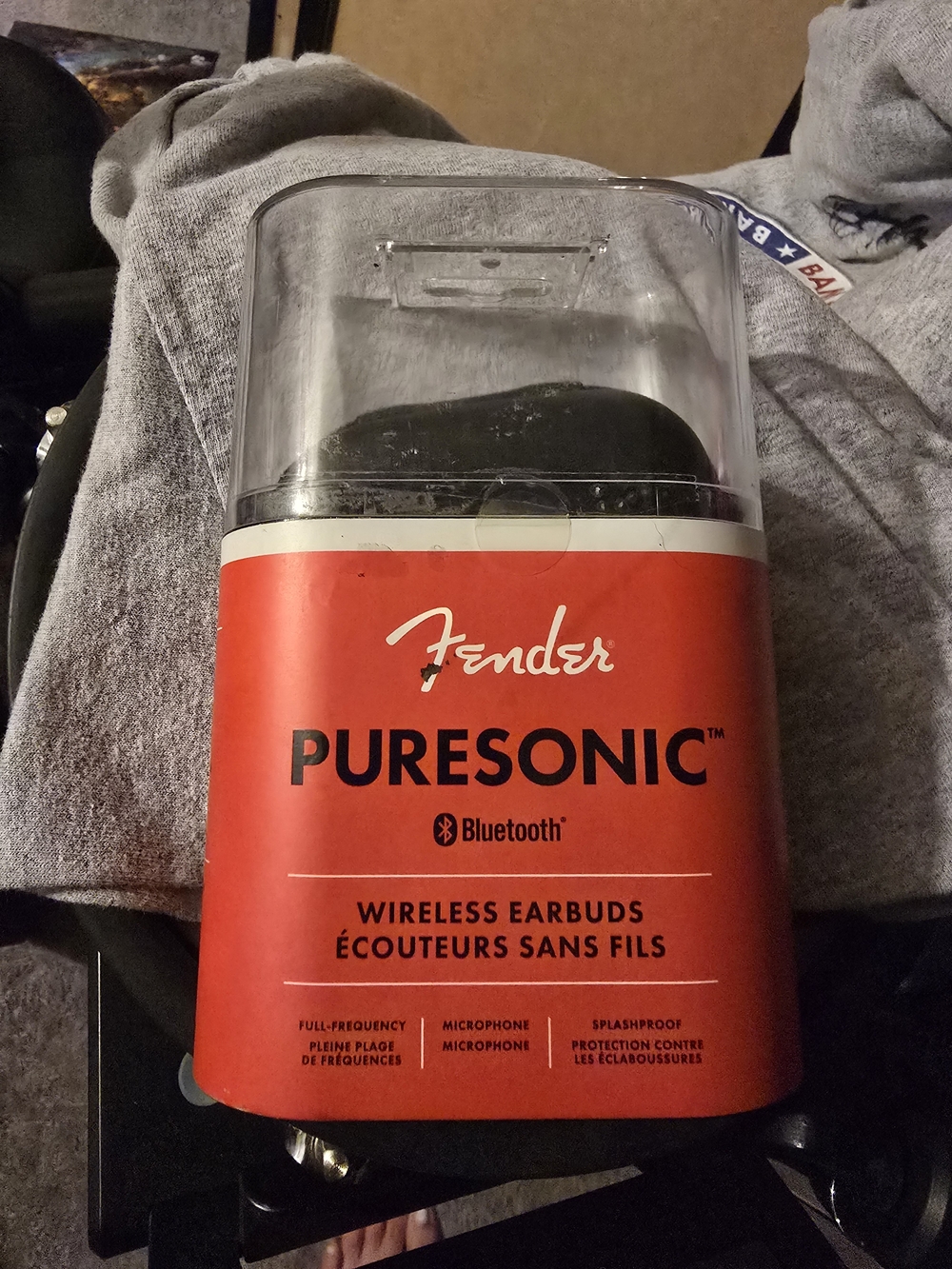 Fender Puresonic Wireless Earbuds with Red Packaging